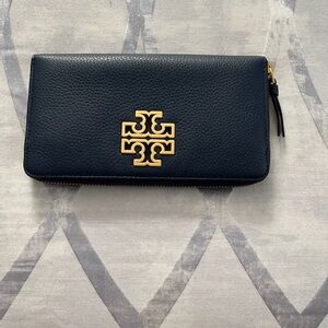 Tory Burch navy wallet